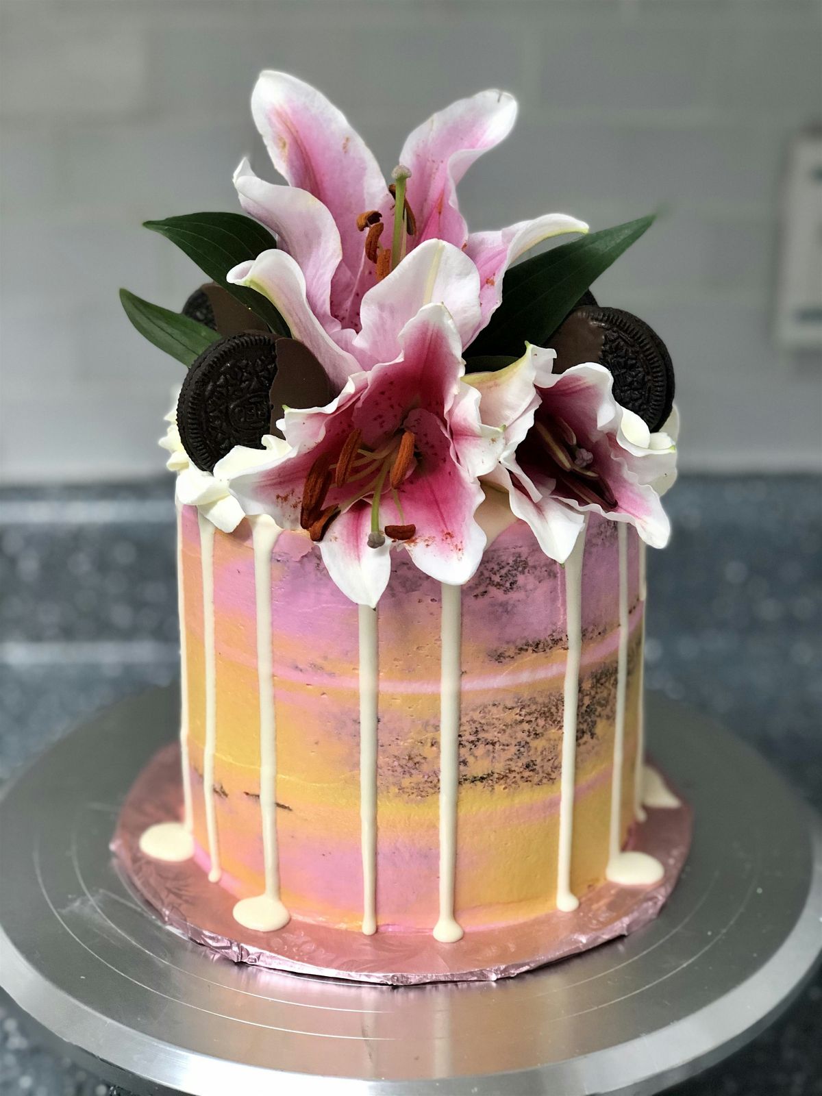 Floral Drips: Floral & Drip Cake Decorating Class