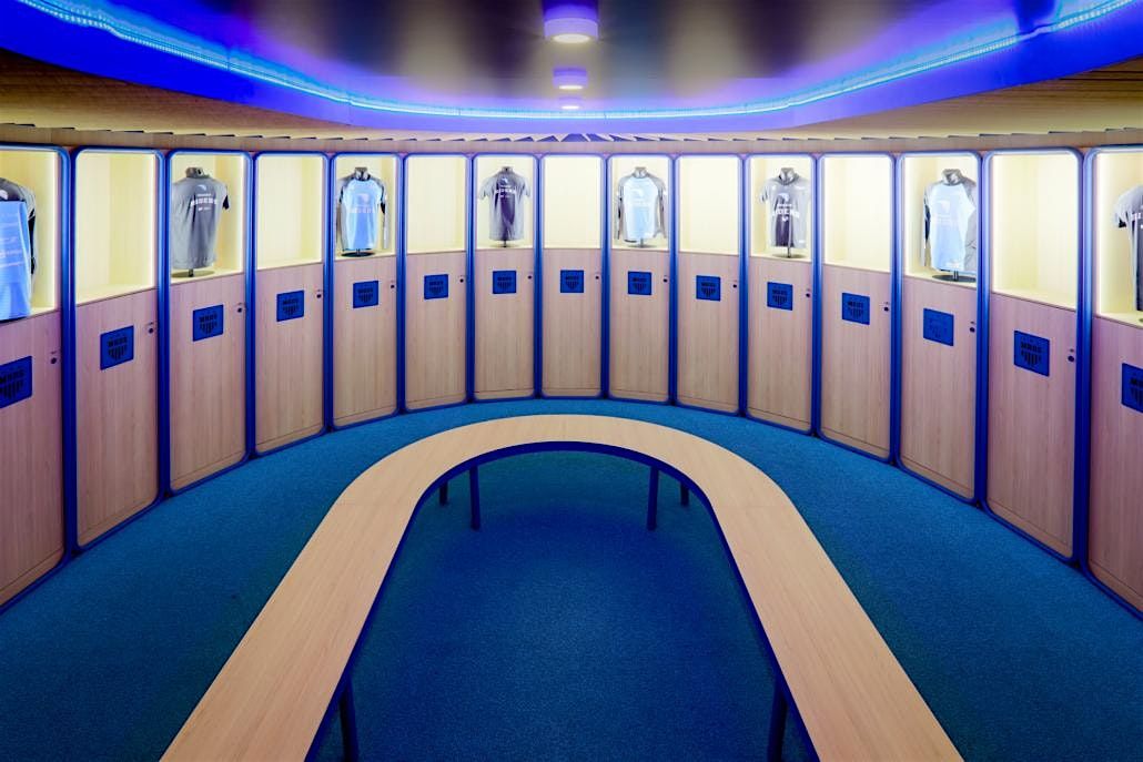 Visitas guiadas al club de eSports Movistar Riders