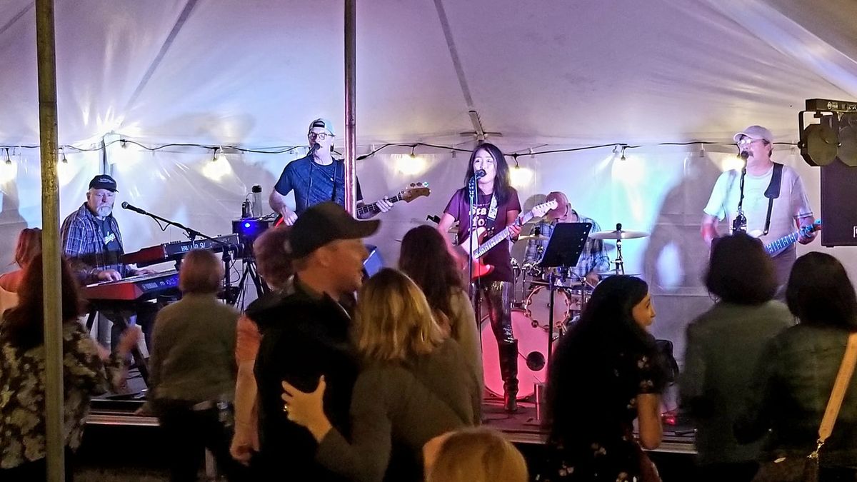 Yankee Station Plays at Boyne Valley Vineyards 5th Anniversary Party