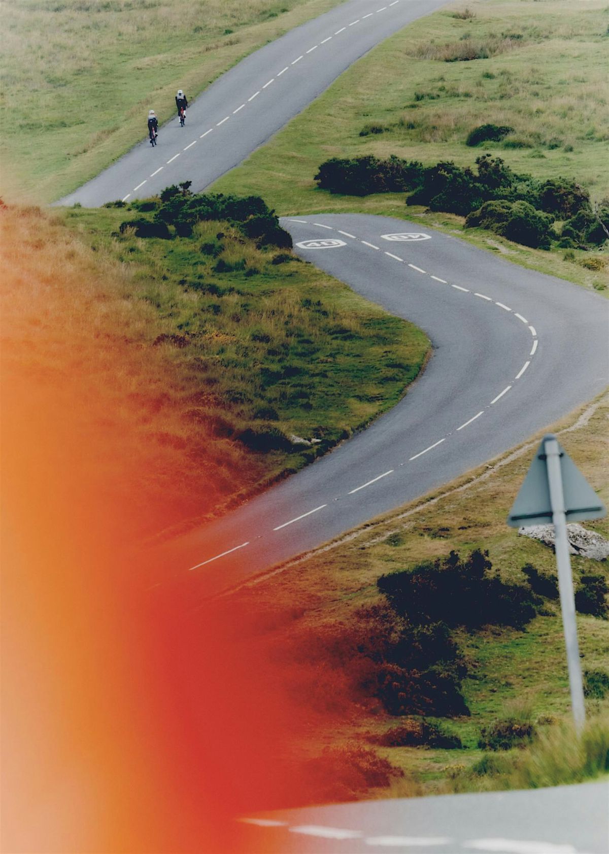 Universal Colours x Benchmark Autumn Loop