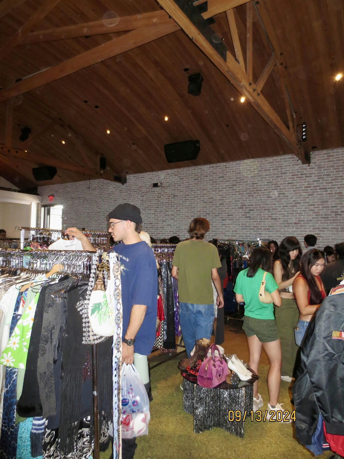 Soul Real \u201cSwagapino Night\u201d Market 10\/3