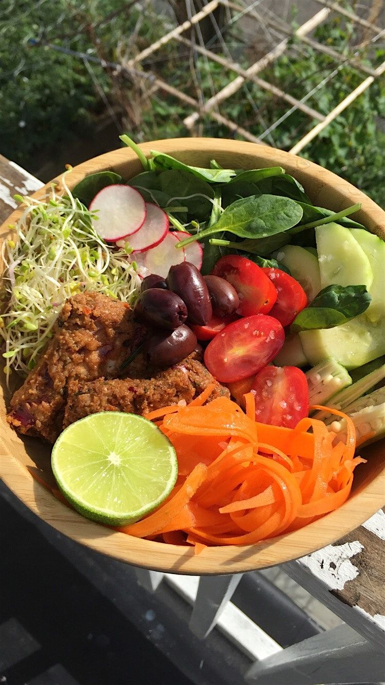 R\u00e5W Living Food Experience