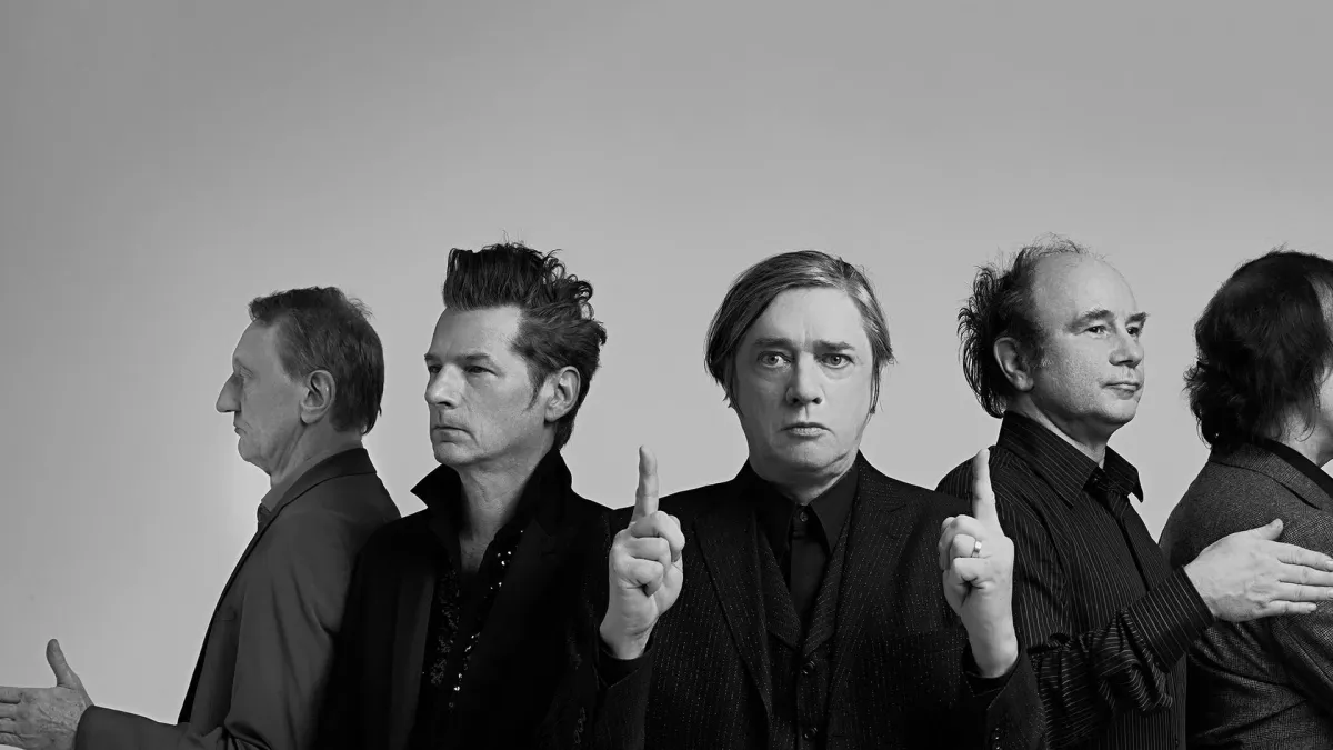 Einst\u00fcrzende Neubauten in Nantes