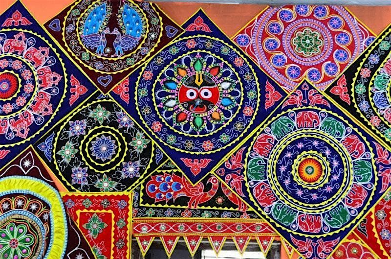 Folk in Fabric: Appliqu\u00e9 Traditions of India