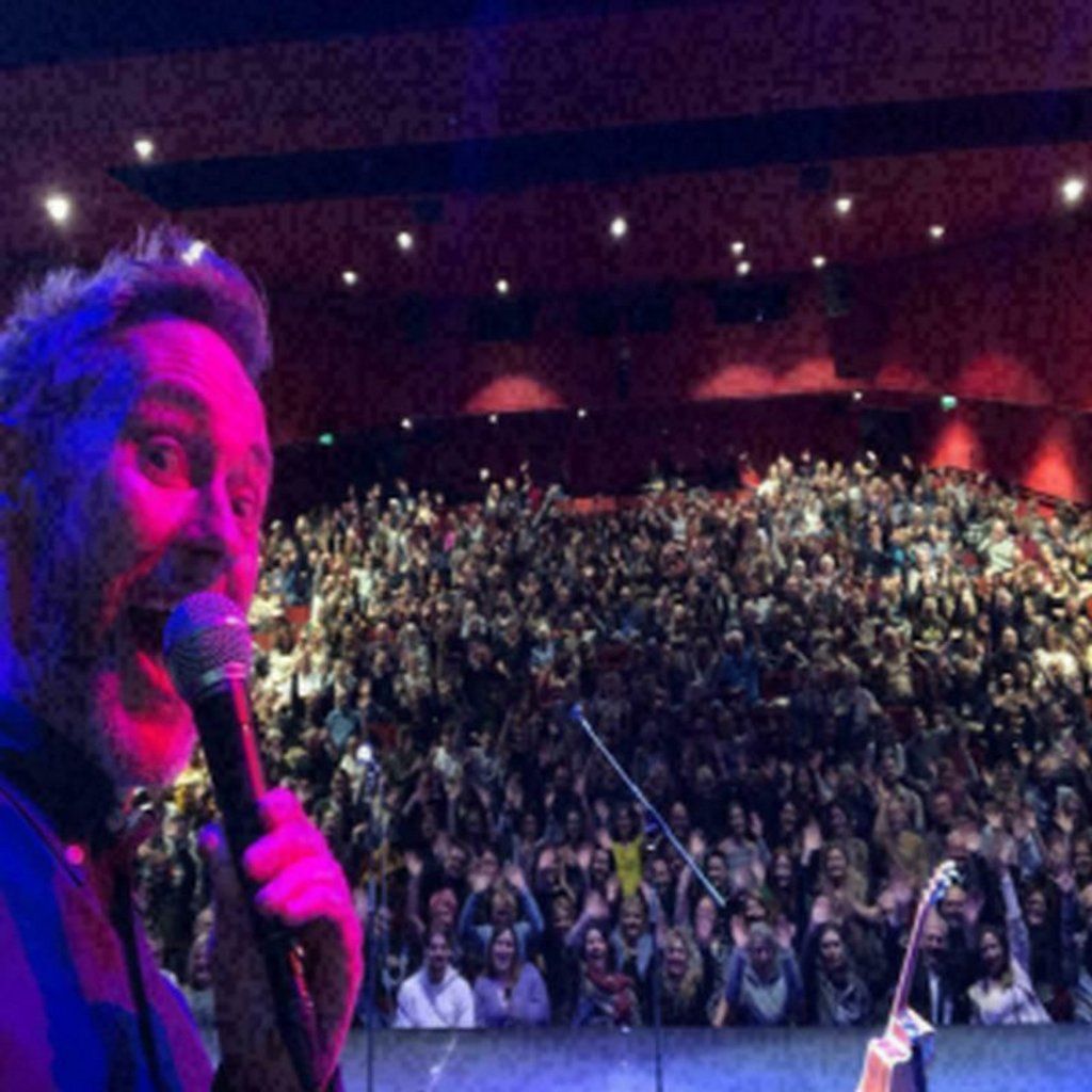 Comedy Club - Funniest Night With 4 Top Tv Comedians!