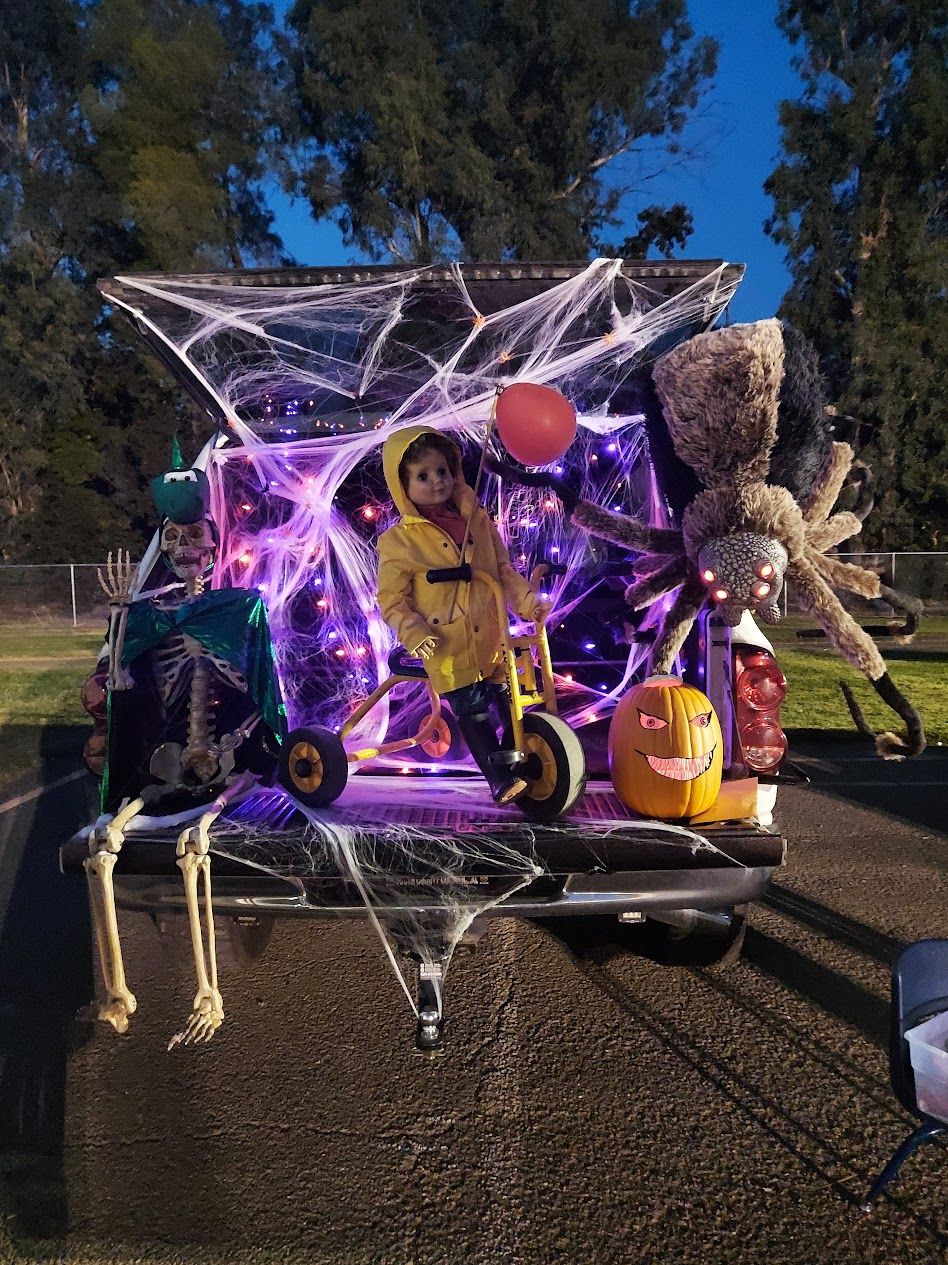 Annual Trunk-Or-Treat!