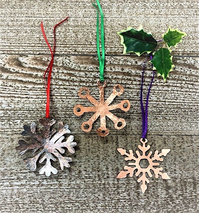 Snowflake Christmas Tree Decorations!