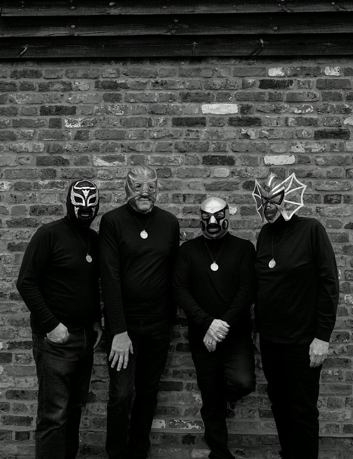 Los Straitjackets