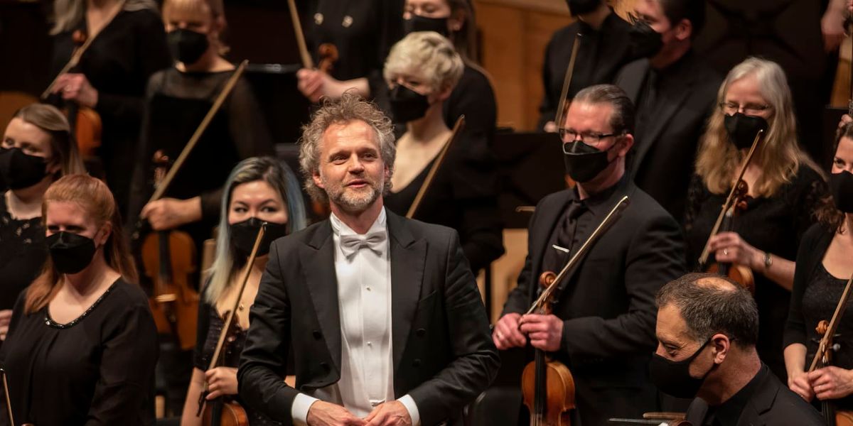 Parking Minnesota Orchestra - Sondergard Conducts Brahms Requiem