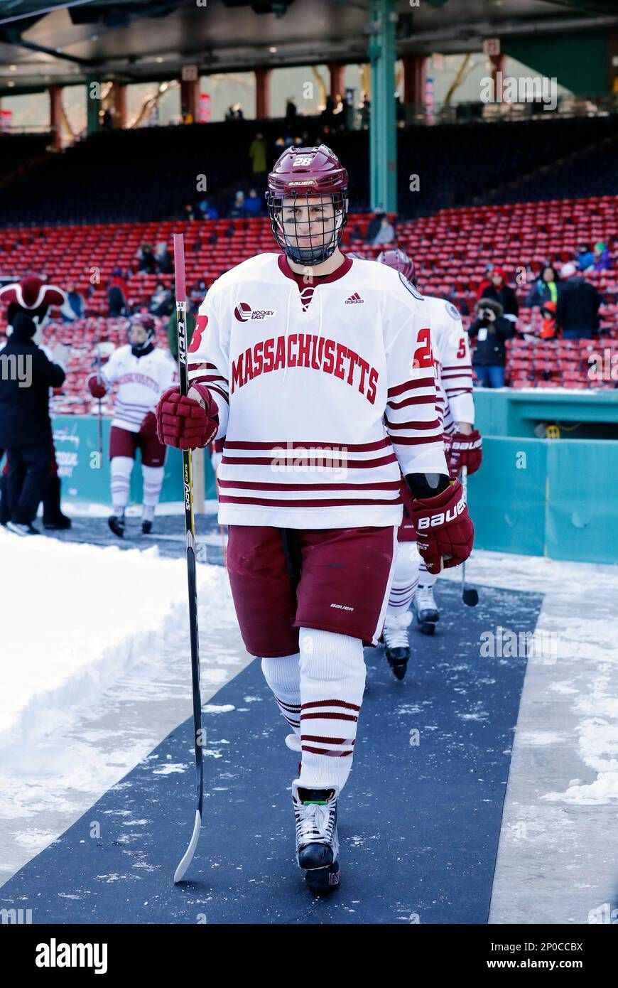 Boston University Terriers at UMass Minutemen Mens Hockey