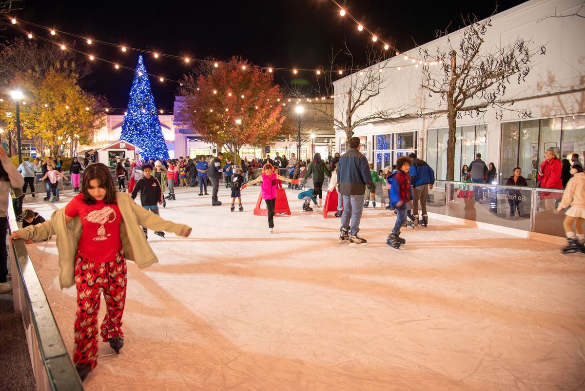 Annual Holiday Tree Lighting