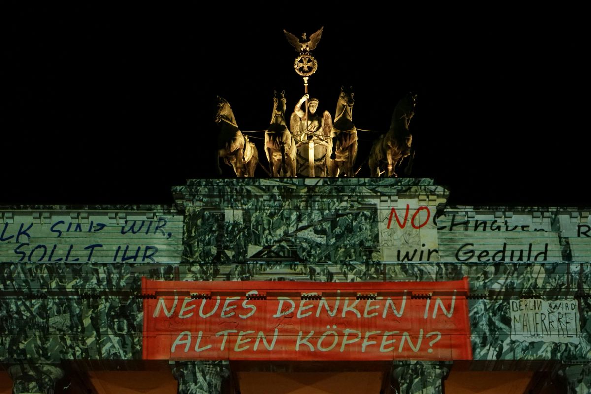 "Ost, West, und was kommt jetzt?" Rethinking (and shaping) German unity
