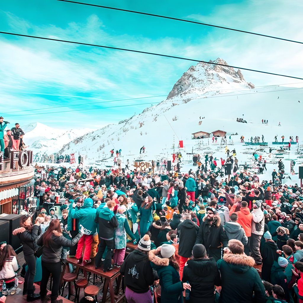 Unayy Wednesday Apr\u00e8s Ski