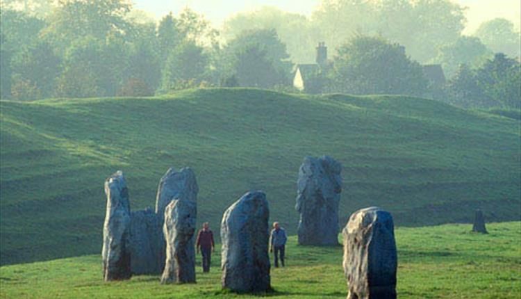 Avebury Magic: Ritual walk & connection 