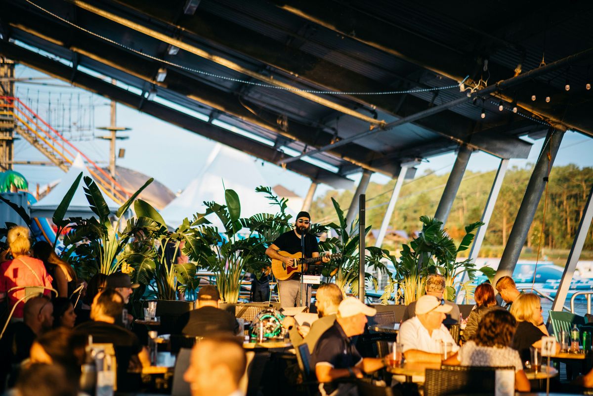 Friday Songs at Sunset | December 5th | Free Entry