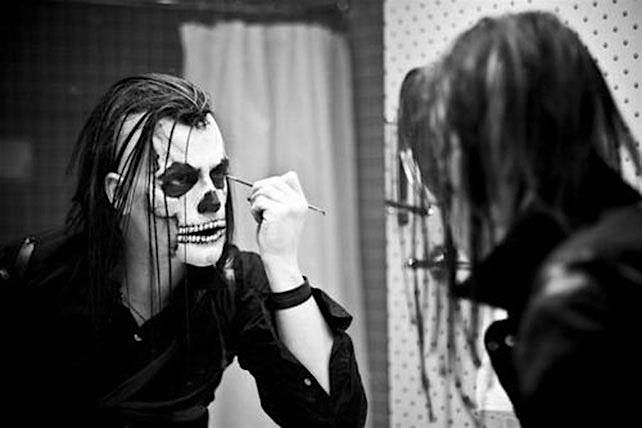 FREE CONCERT + Q&A with former Misfits lead singer, Michale Graves