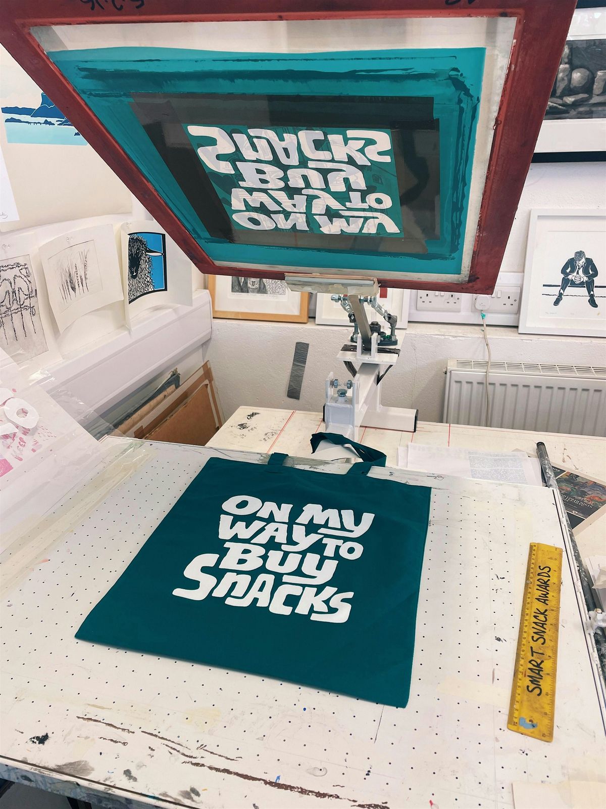 One Day Class: Tote Bag Screenprinting Class with Naomi Arbuthnot