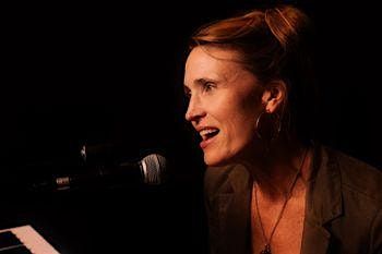 WSSS presents Emily Hurd  in concert