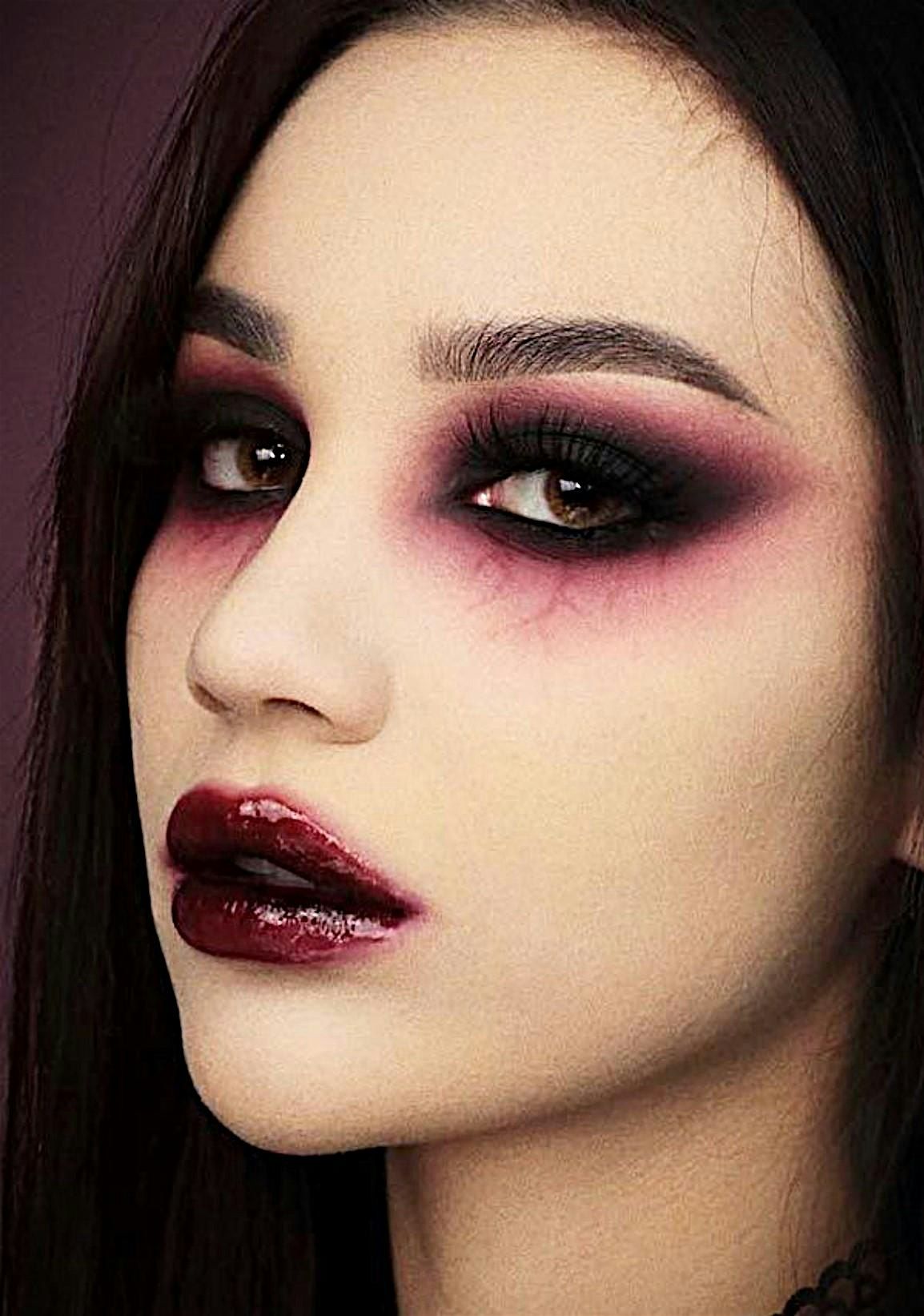 Halloween Makeup Tutorial - Vampire Session