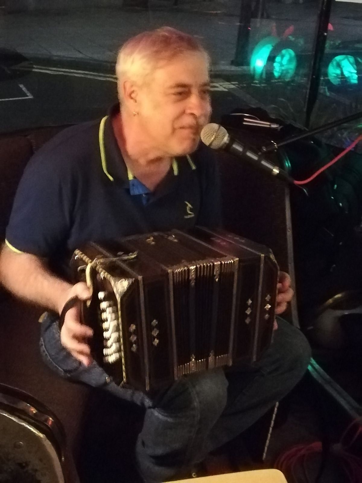 MMP presents... Fabio Turchetti Accordonist at The Man of Kent, Rochester. Thurs 24th Oct from 8pm.