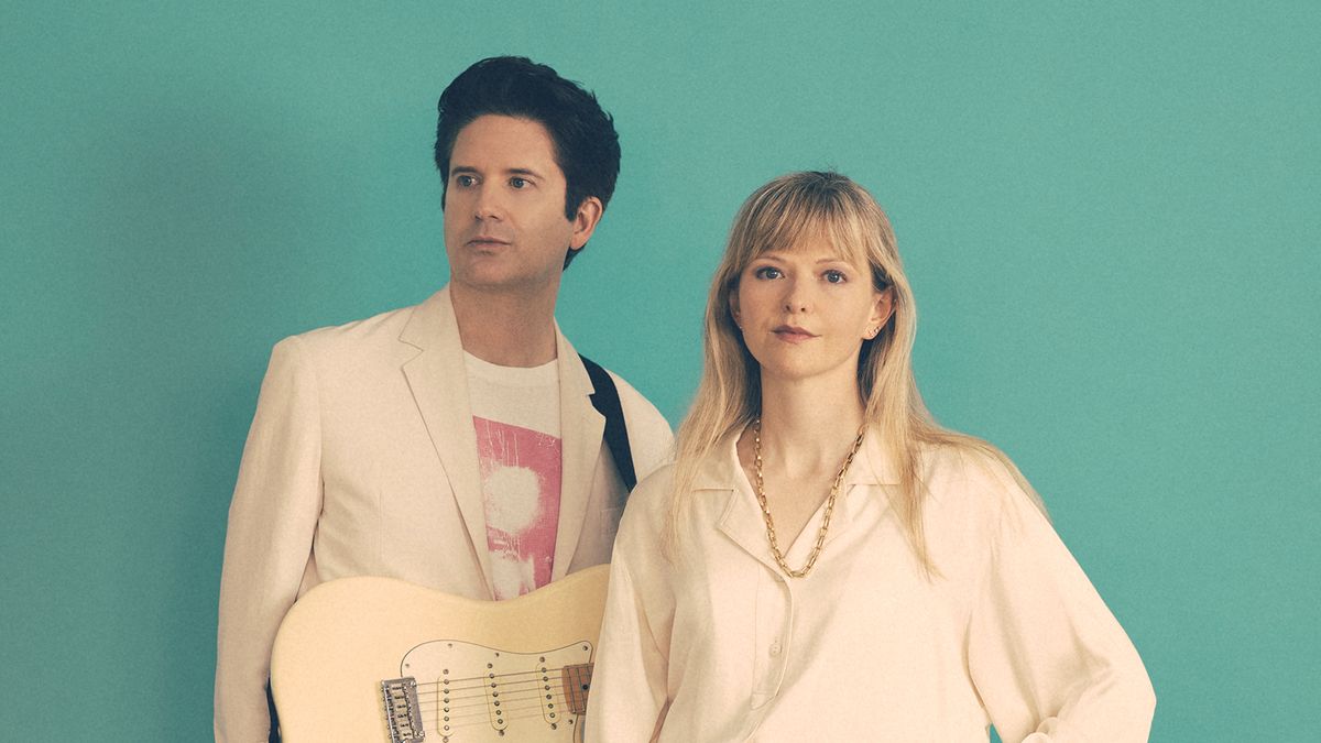 Still Corners (UK) & Support | Bogen F, Z\u00fcrich