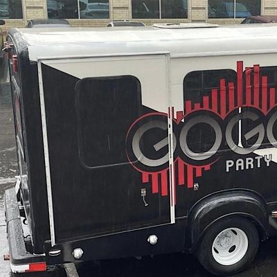GoGo Party Bus