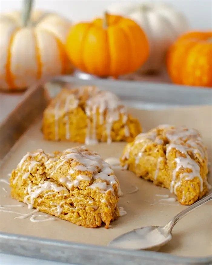 Fall Bakes - Fall Themed Baking Class