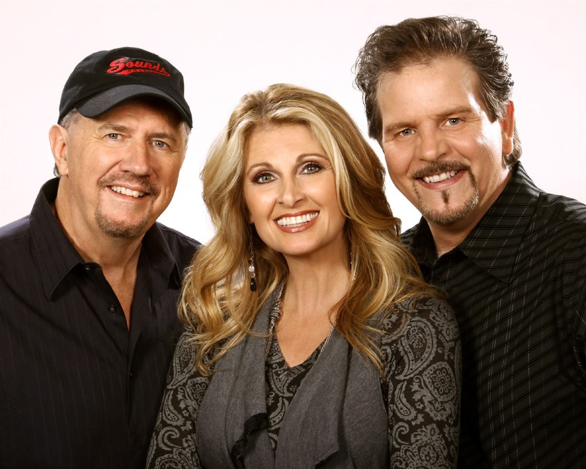 Linda Davis (Grammy Award Winner) with Hit Songwriters Lang Scott & Bill Whyte | Live at Dosey Doe 