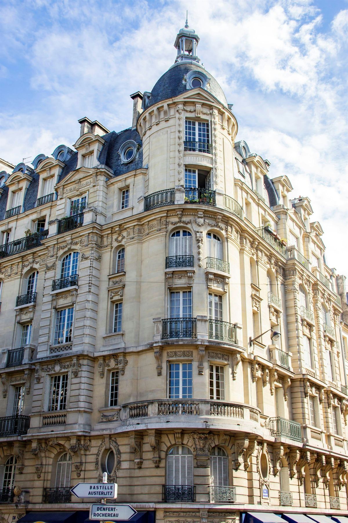 Amazing Scavenger Hunt! - Bordeaux Scavenger Hunt