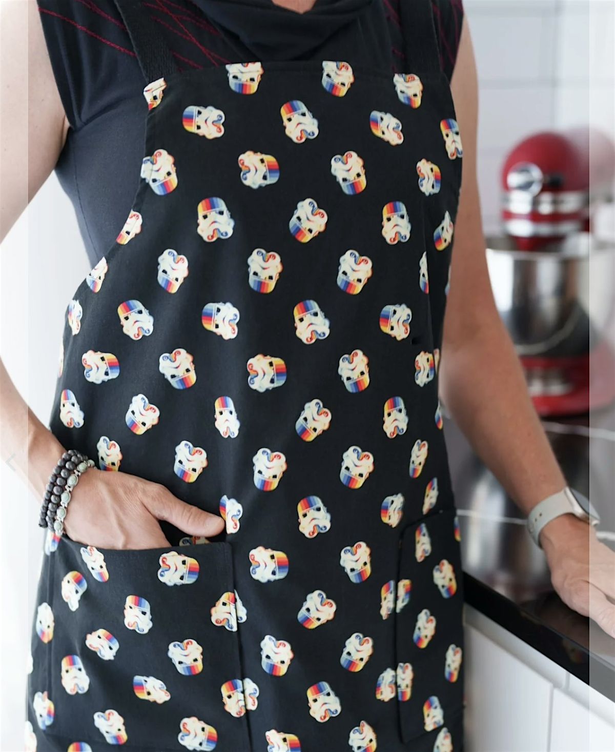 Machine Sewing Workshop: Sew a Reversible Pullover Apron