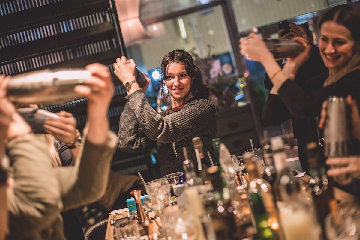 FREE Mixology Class at Fireside | The Bar