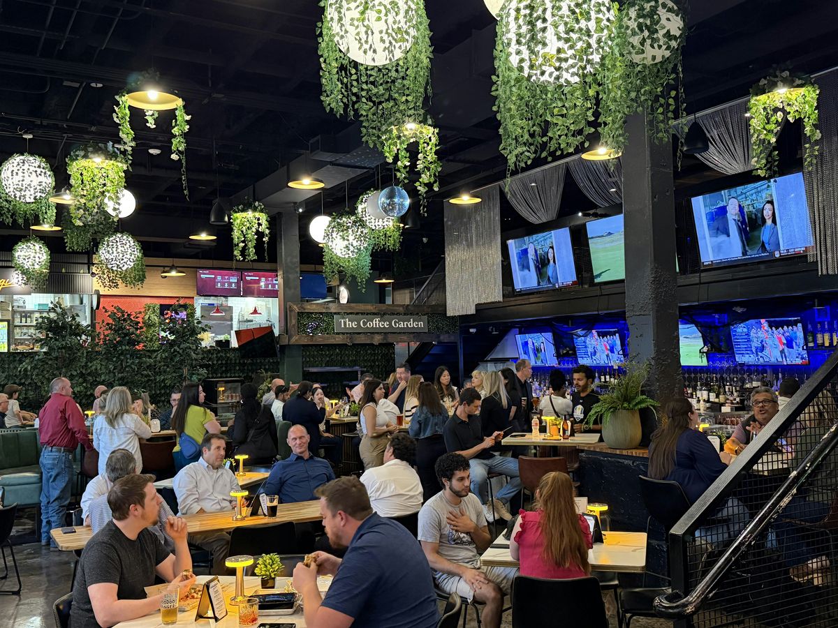 Small Talk Connect: Houston Business Speed Networking & Game Night