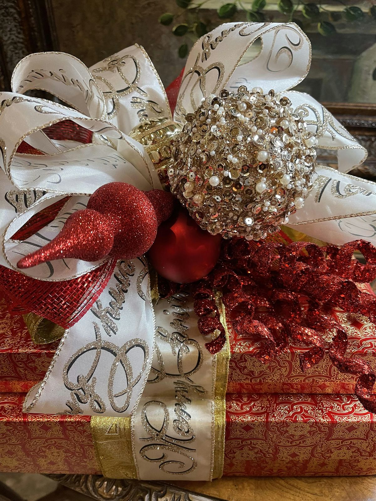 2nd Annual CC\u2019s Pleasure\u2019s & Creations Holiday Decor Workshop