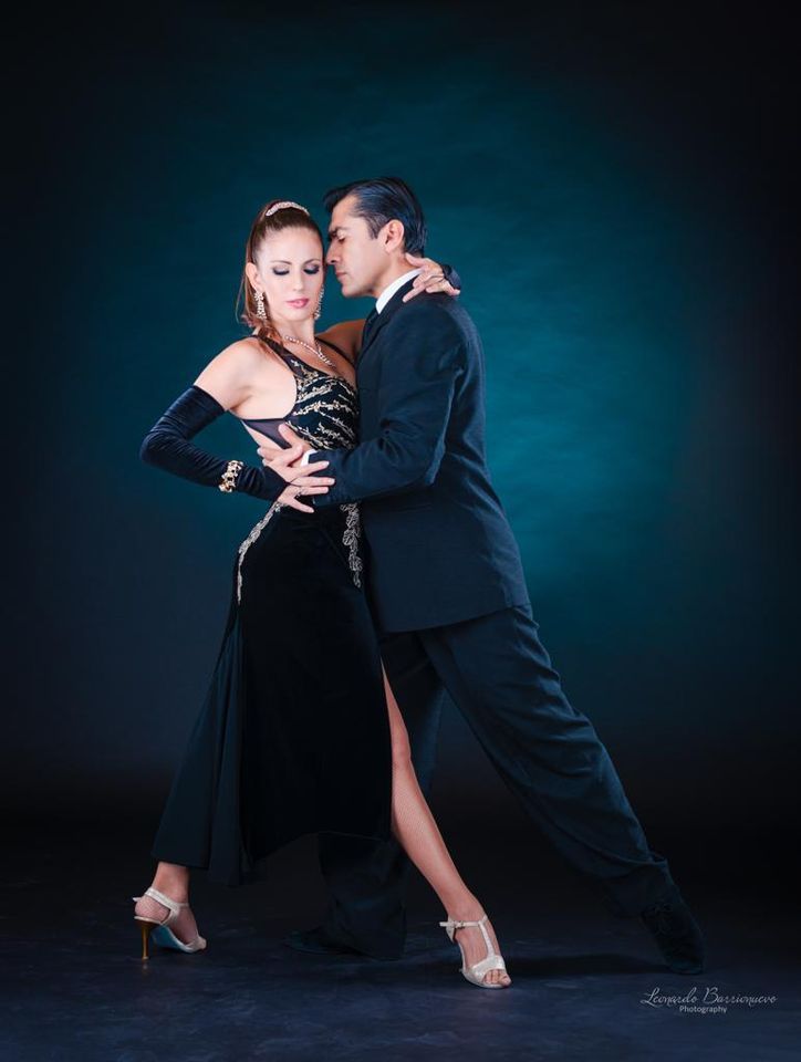 Tango walk...but how? Posture, embrace, connection, walk by Alejandra Armenti 