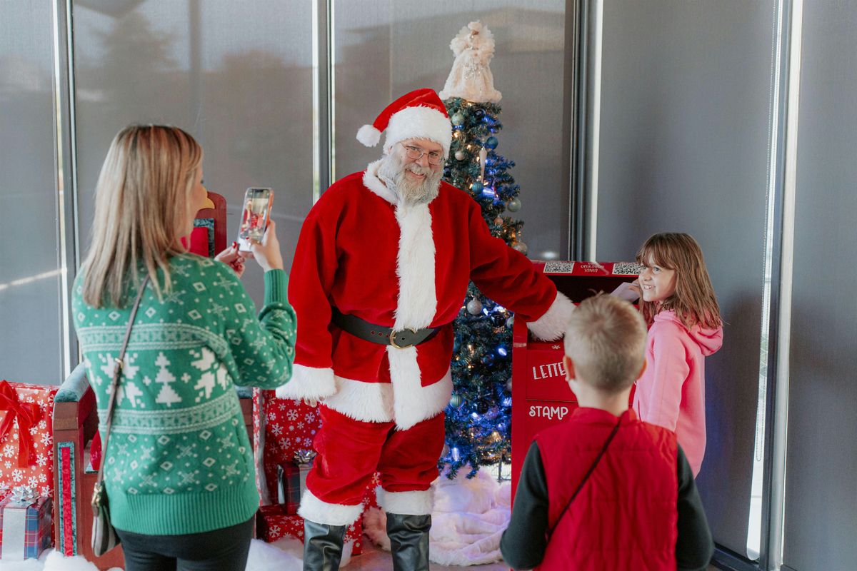 Letters to Santa in Downtown Arlington