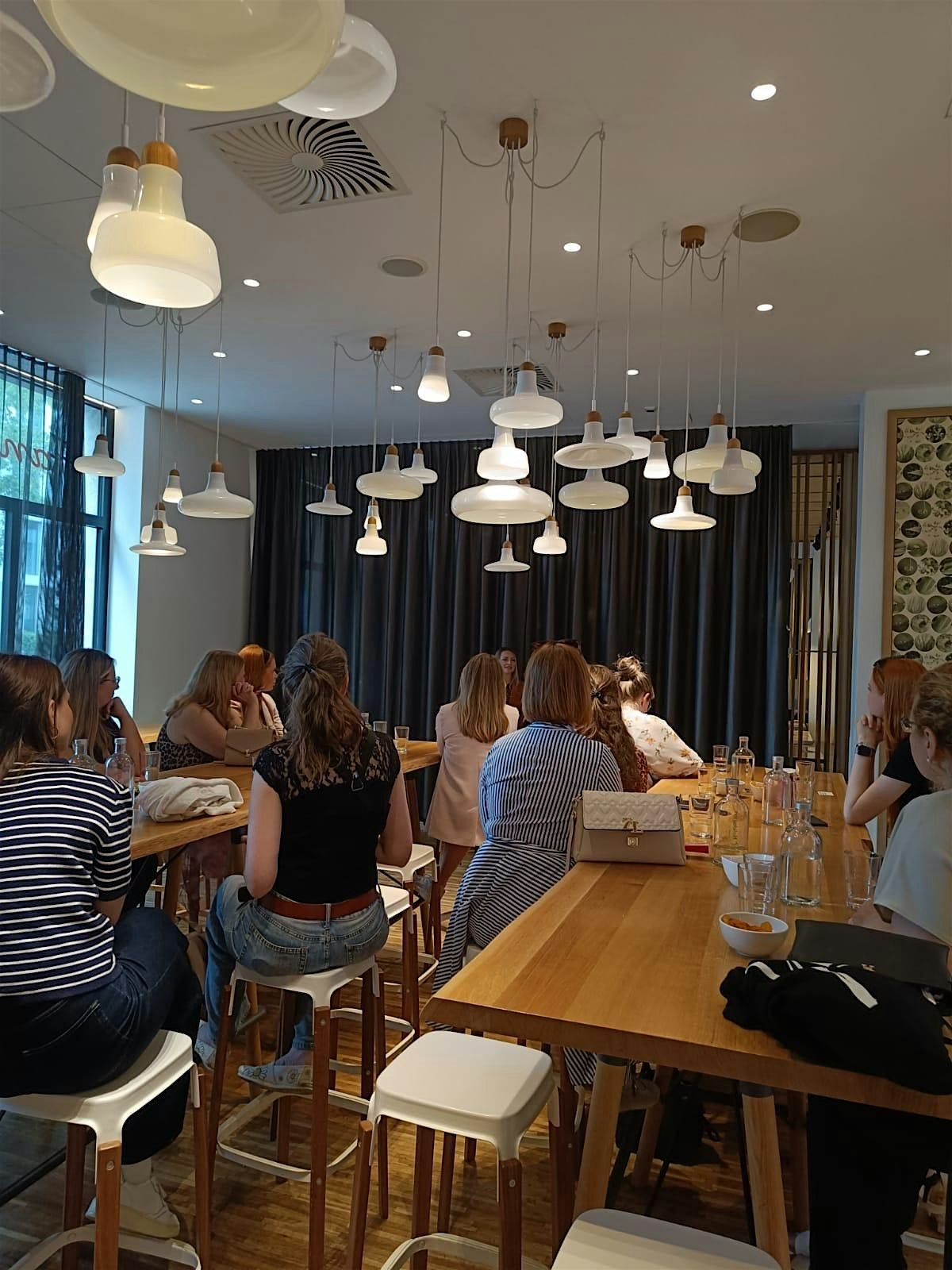 MINDNVEST - Netzwerk-Event f\u00fcr Frauen