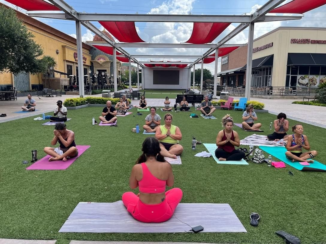FREE Yoga on the Lawn at First Colony Mall