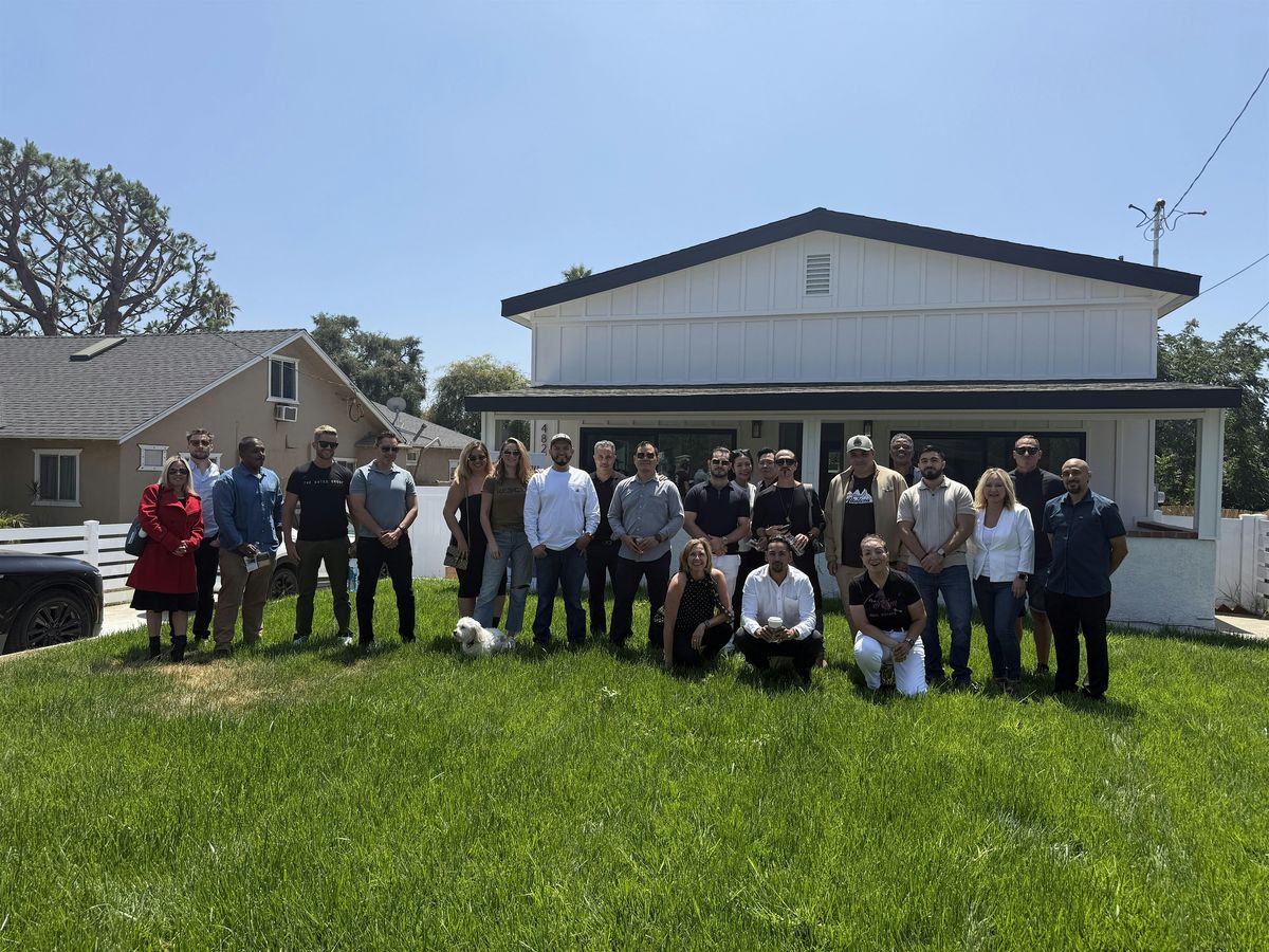 Pasadena Charmer Flipper Meet Up
