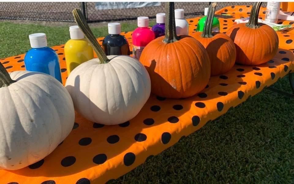 Art the park: Pumpkin Painting 