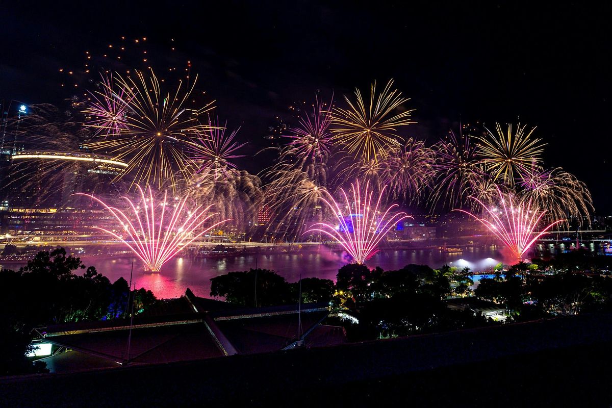 Rooftop New Year's Eve at Rydges South Bank