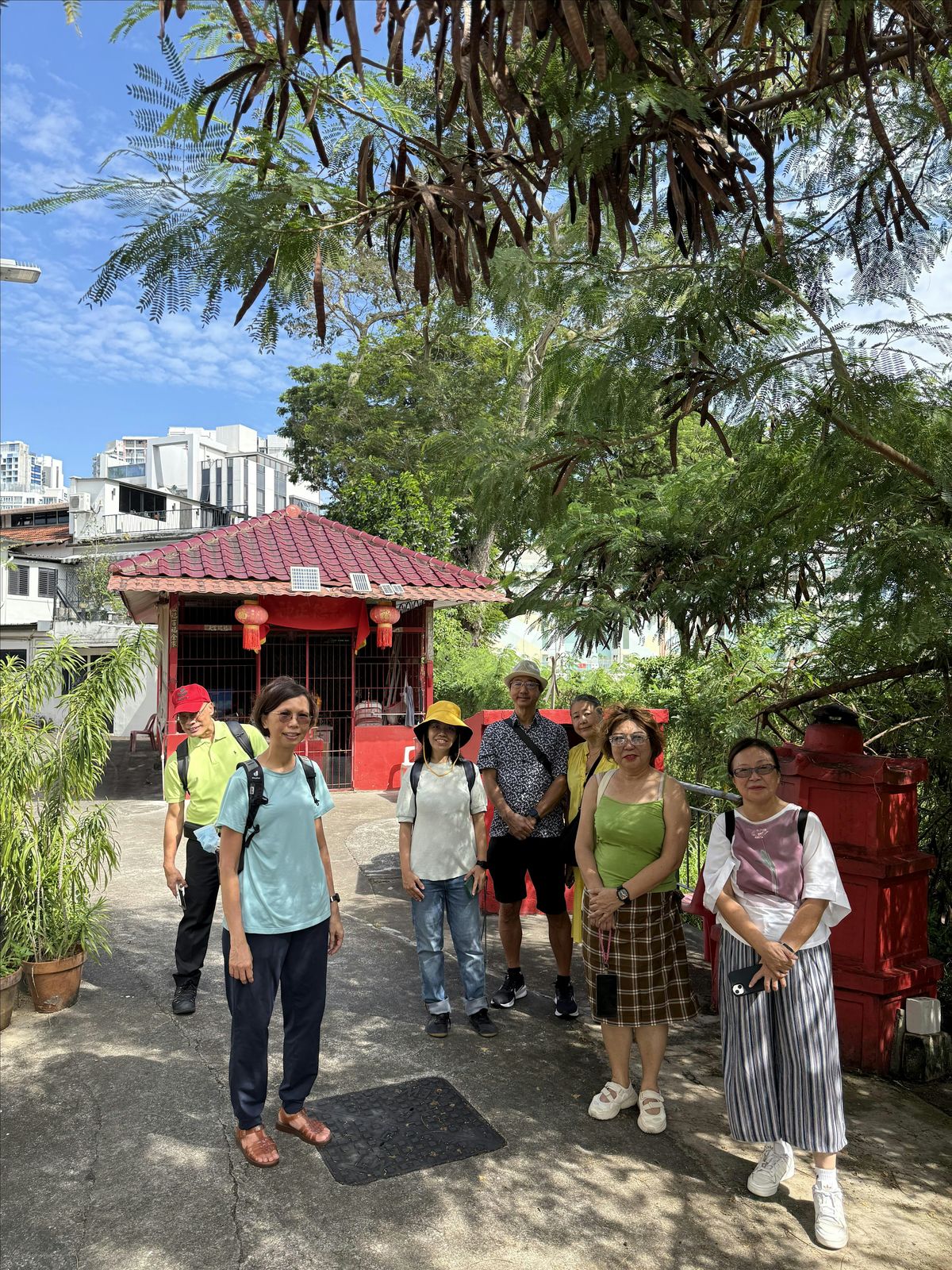 The Hidden Alley of Forgotten Chinese Temples and Shrines
