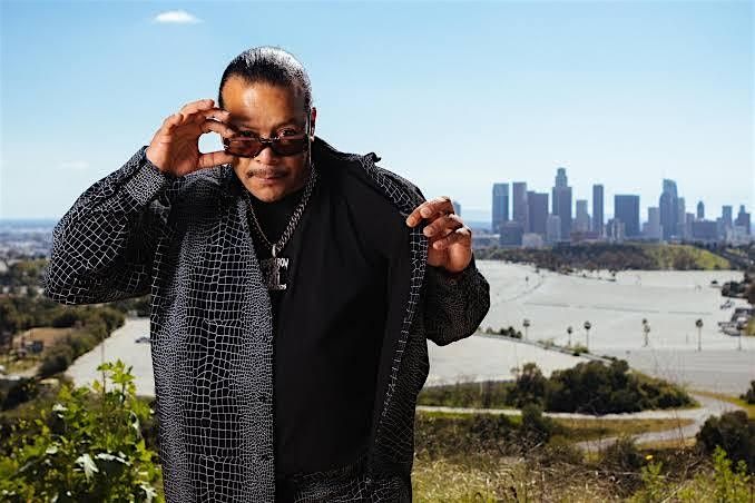 SUGA FREE Live at LOS GLOBOS