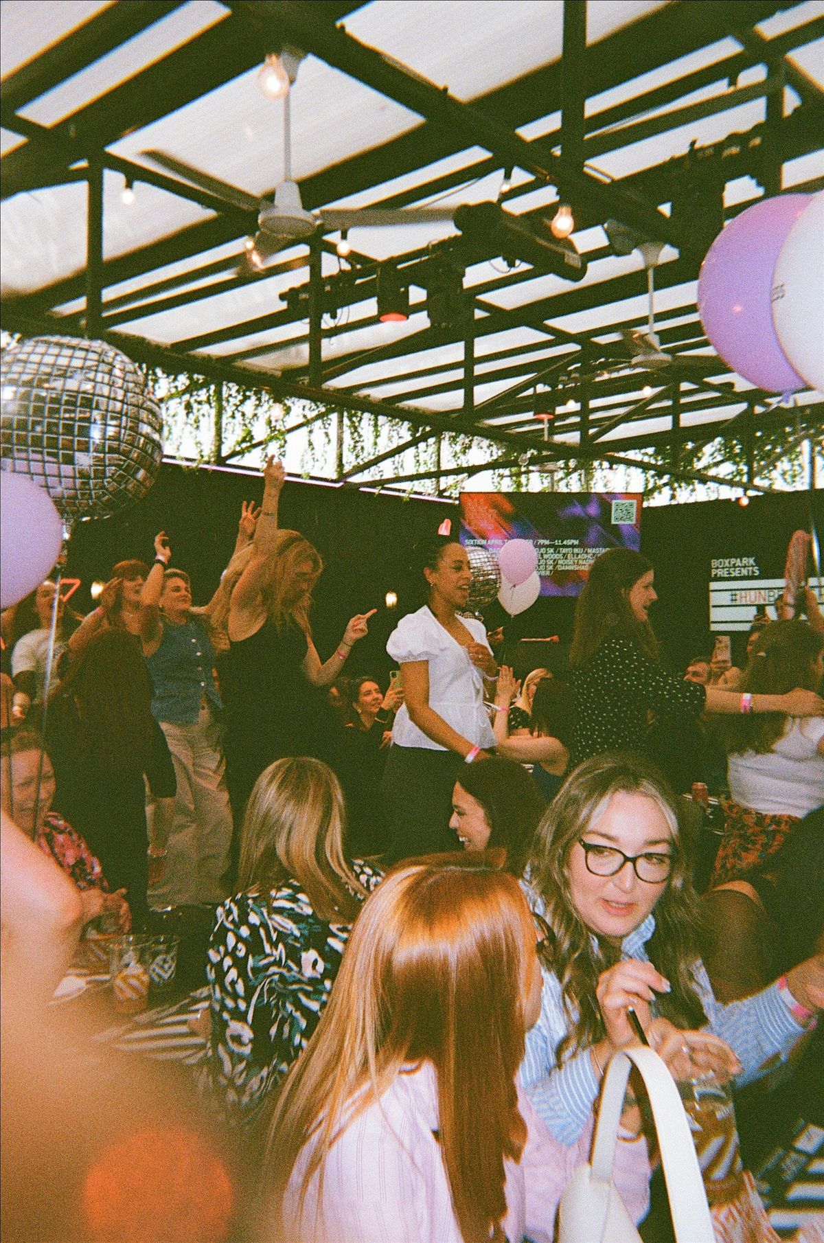 RNB THROWBACK BOTTOMLESS BRUNCH