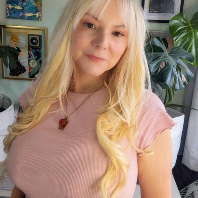 Jen from Secret Writing Retreats