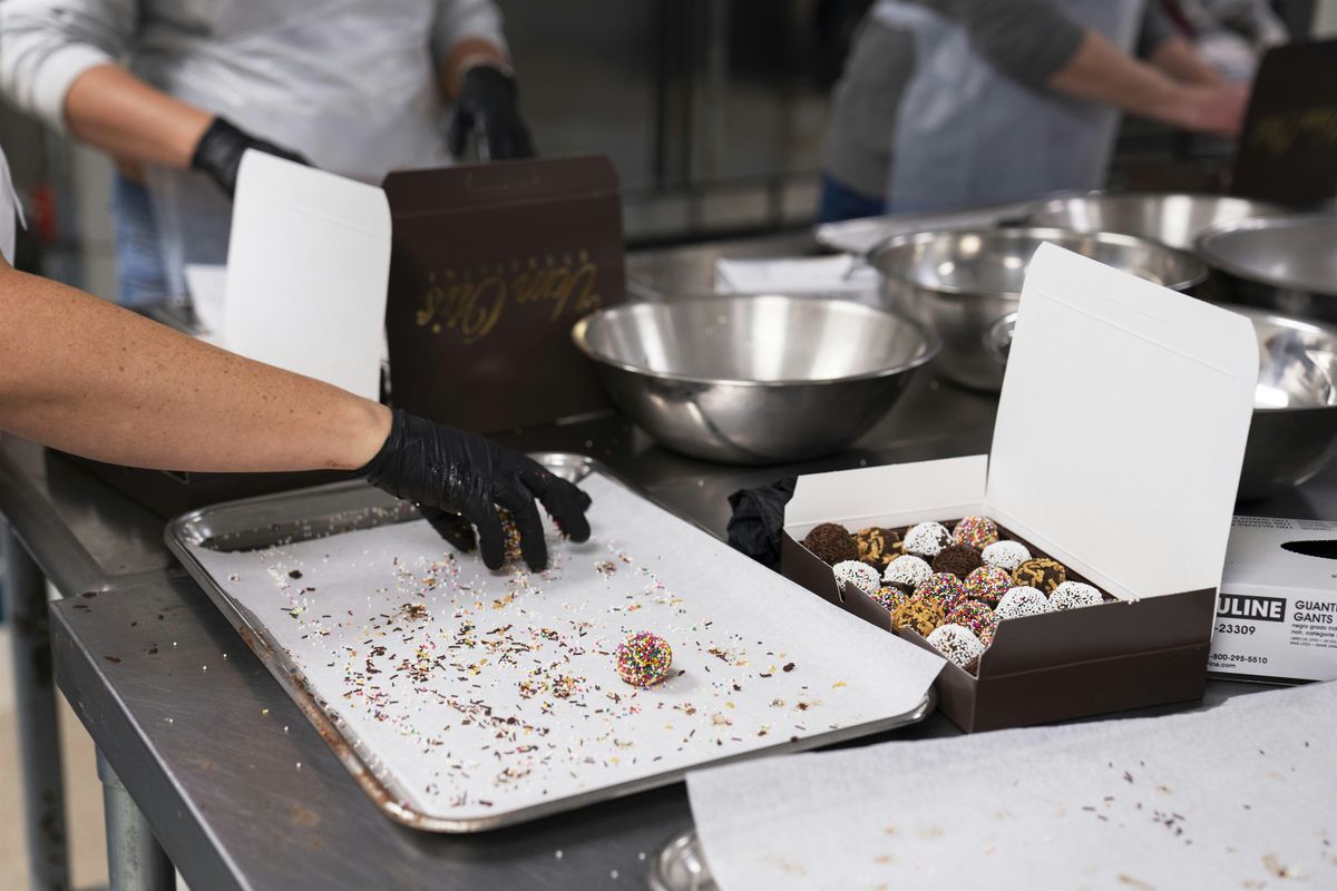 Van Otis Chocolates For the Love of Truffles Class (18+)