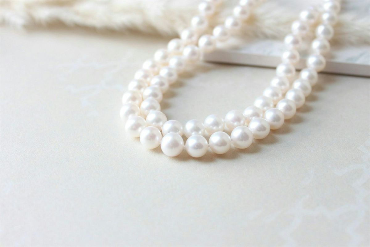 Traditional Pearl and Gemstone Knotting