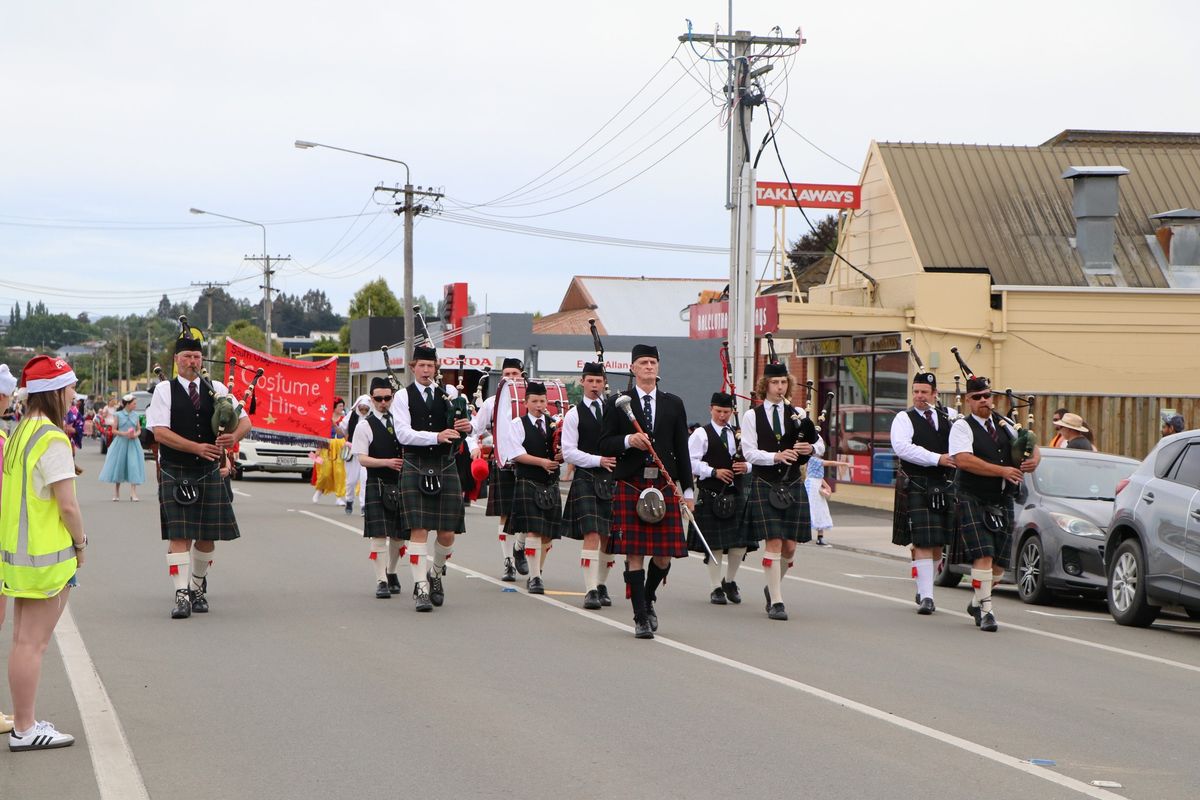 Clutha District Christmas Parade 2024