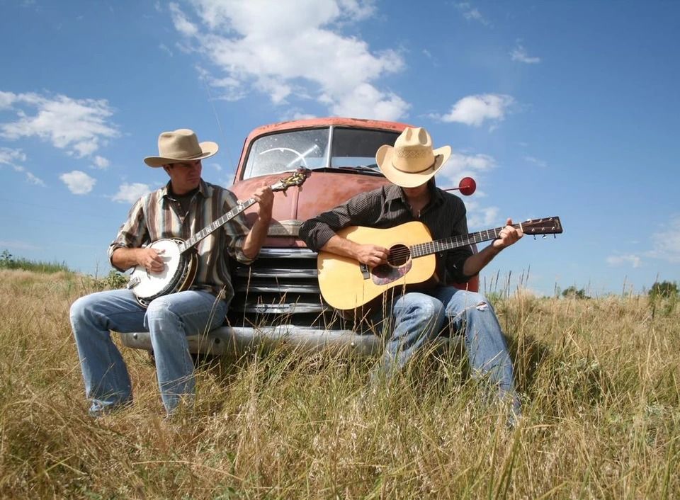 PICKIN' ON THE PLAINS