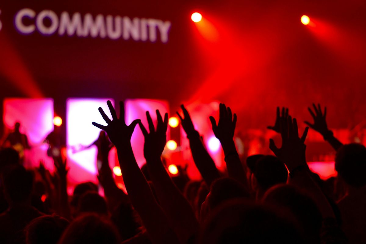 Front Row Music Presents: How to turn every fan into a superfan