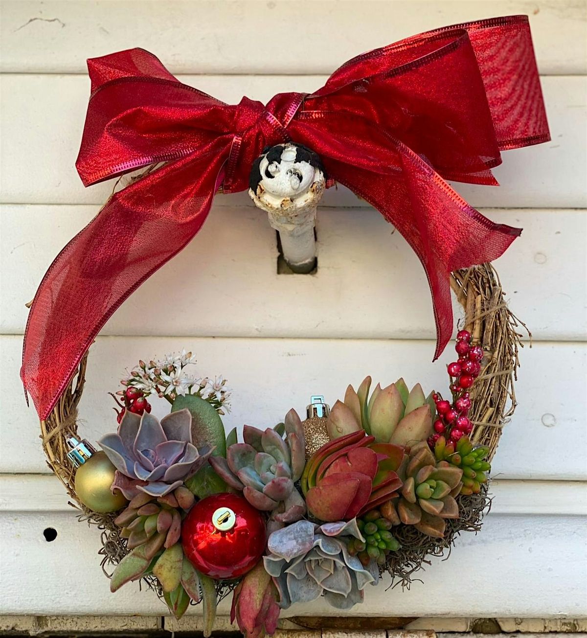 Succulent Holiday Wreath